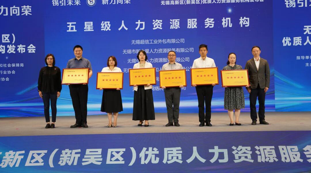 1761703018415224.jpg 4.jpg